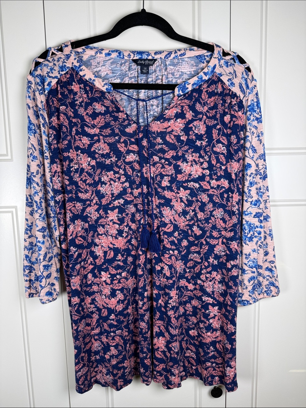 Lucky Brand Navy & Pink Floral Raglan Tunic with Tassel Tie Size 1X